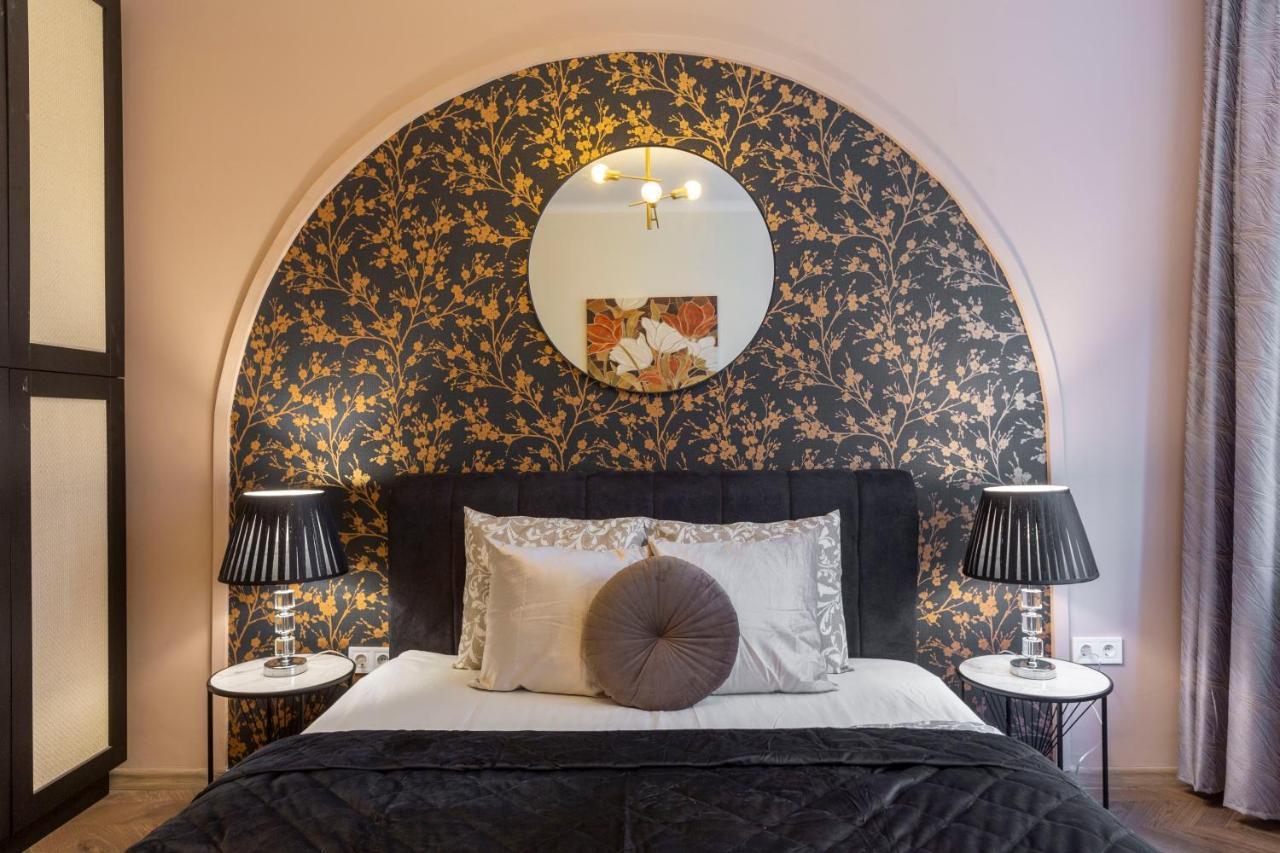 Stylish Quentin Apartment In The King Street Budapest Esterno foto