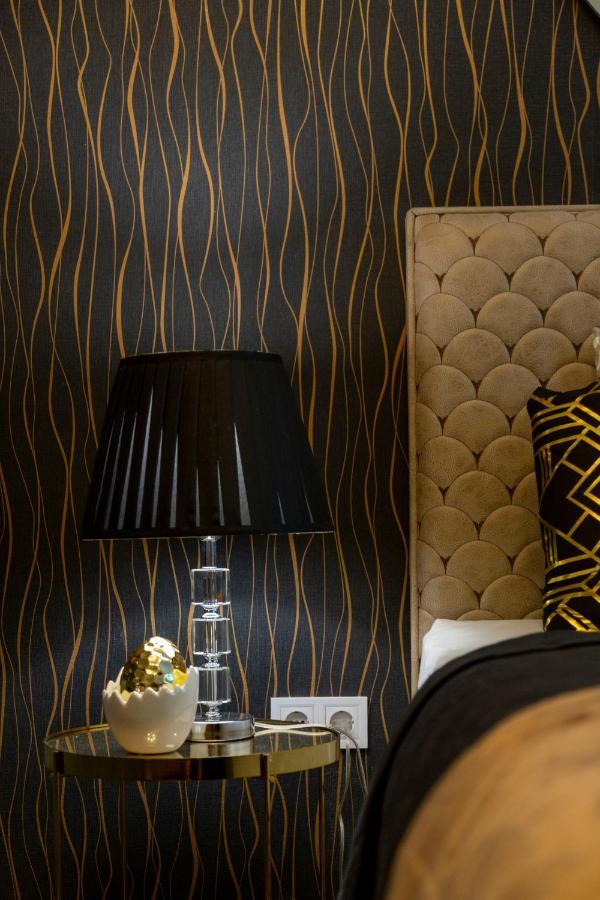 Stylish Quentin Apartment In The King Street Budapest Esterno foto